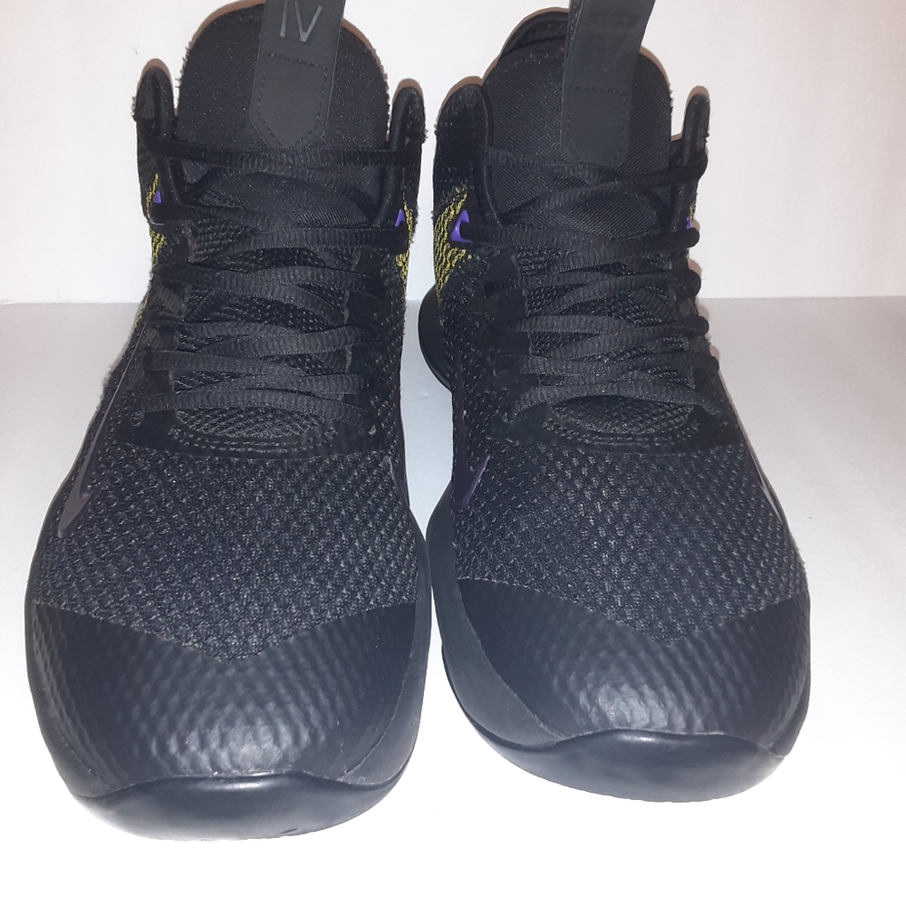 Nike Lebron James Witness